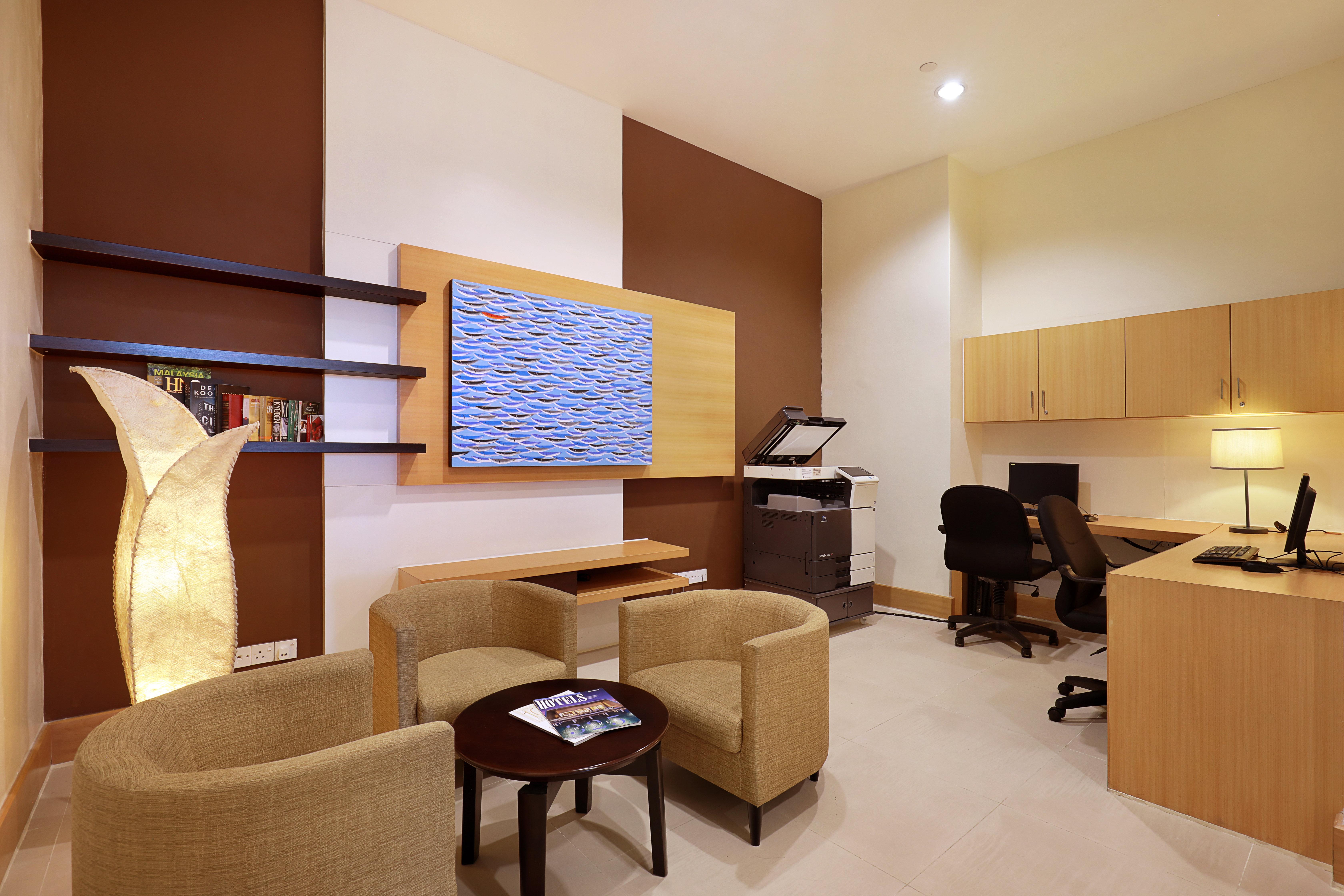 Melaka, An Ihg Hotel